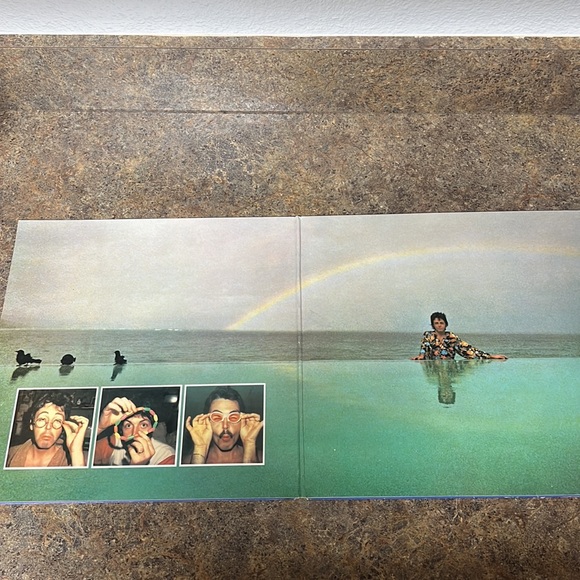 Paul McCartney vinyl record - Picture 3 of 5